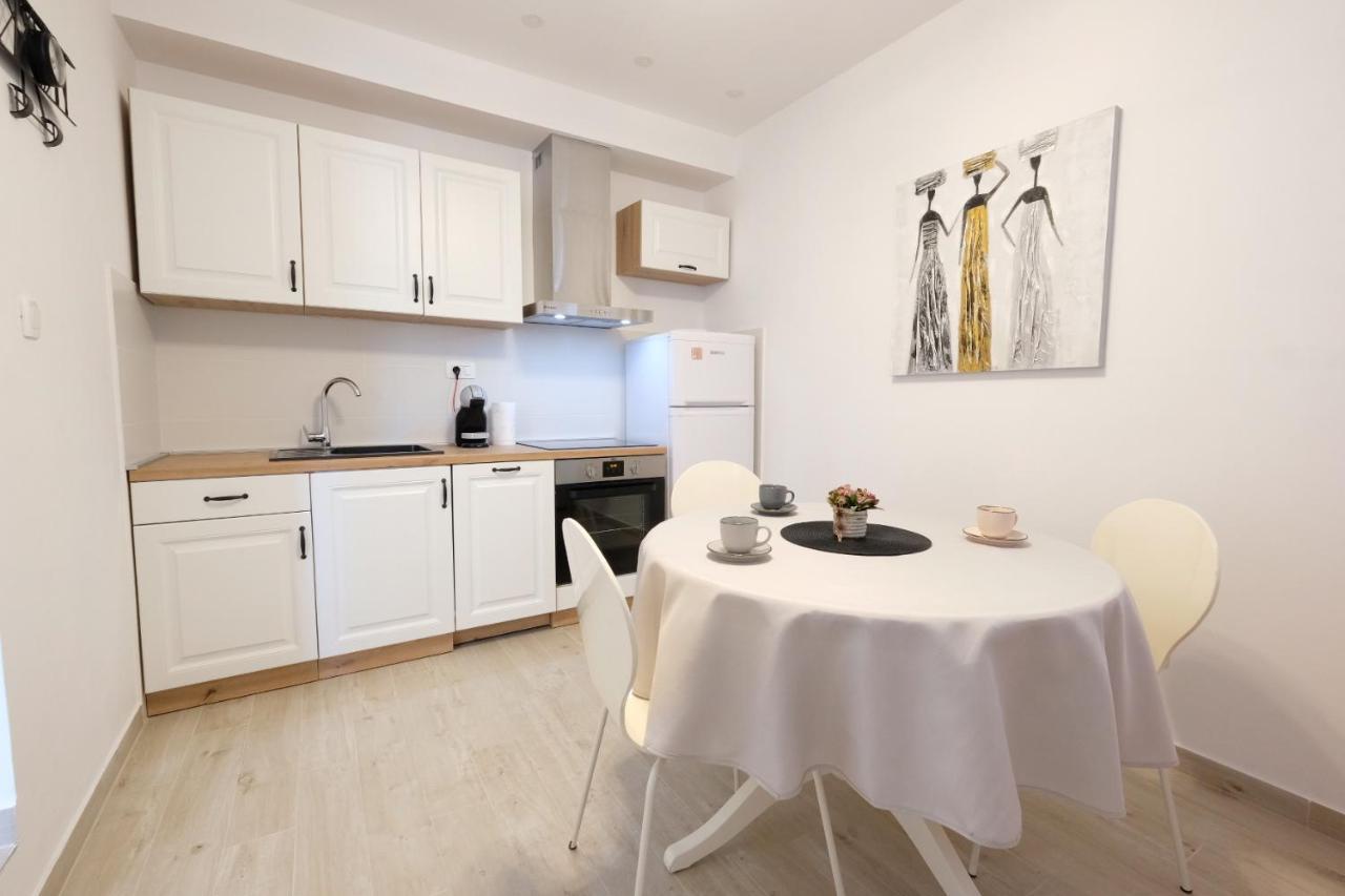 Apartment Smile Solin Dış mekan fotoğraf